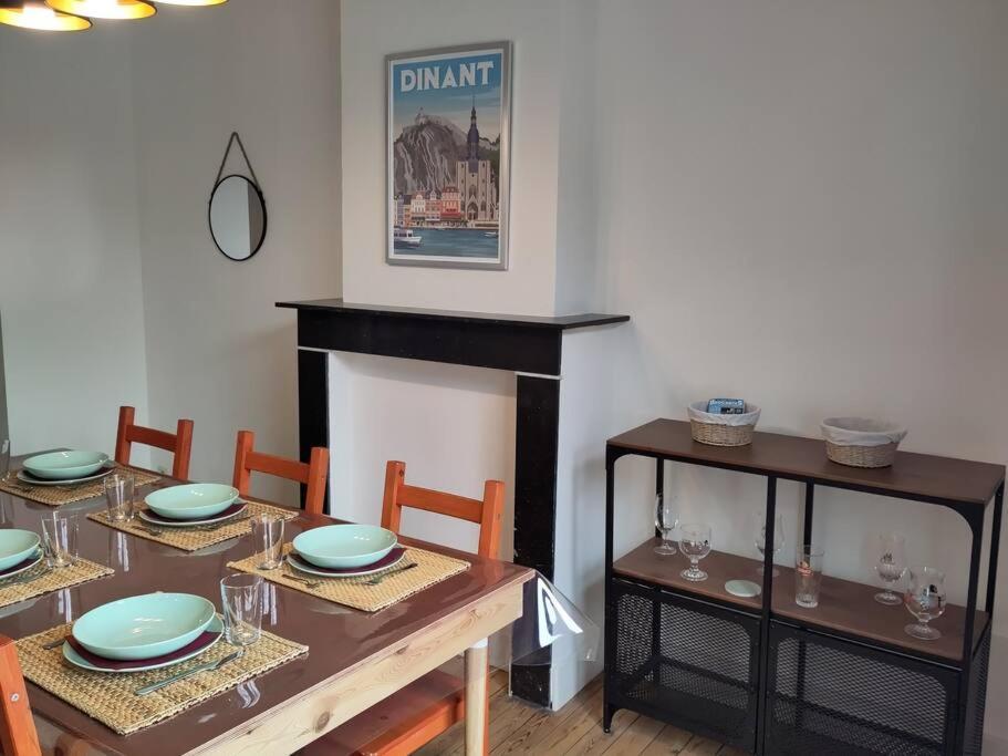 Le Mosan Apartamento Dinant Exterior foto